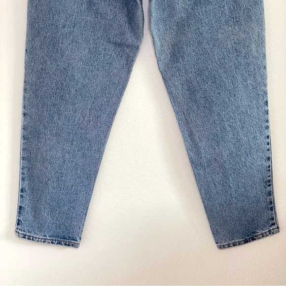 Vintage Levi’s 521 Tapered Leg Rigid Denim High Waist Jean Mid Blue 12 Petite - Picture 6 of 13